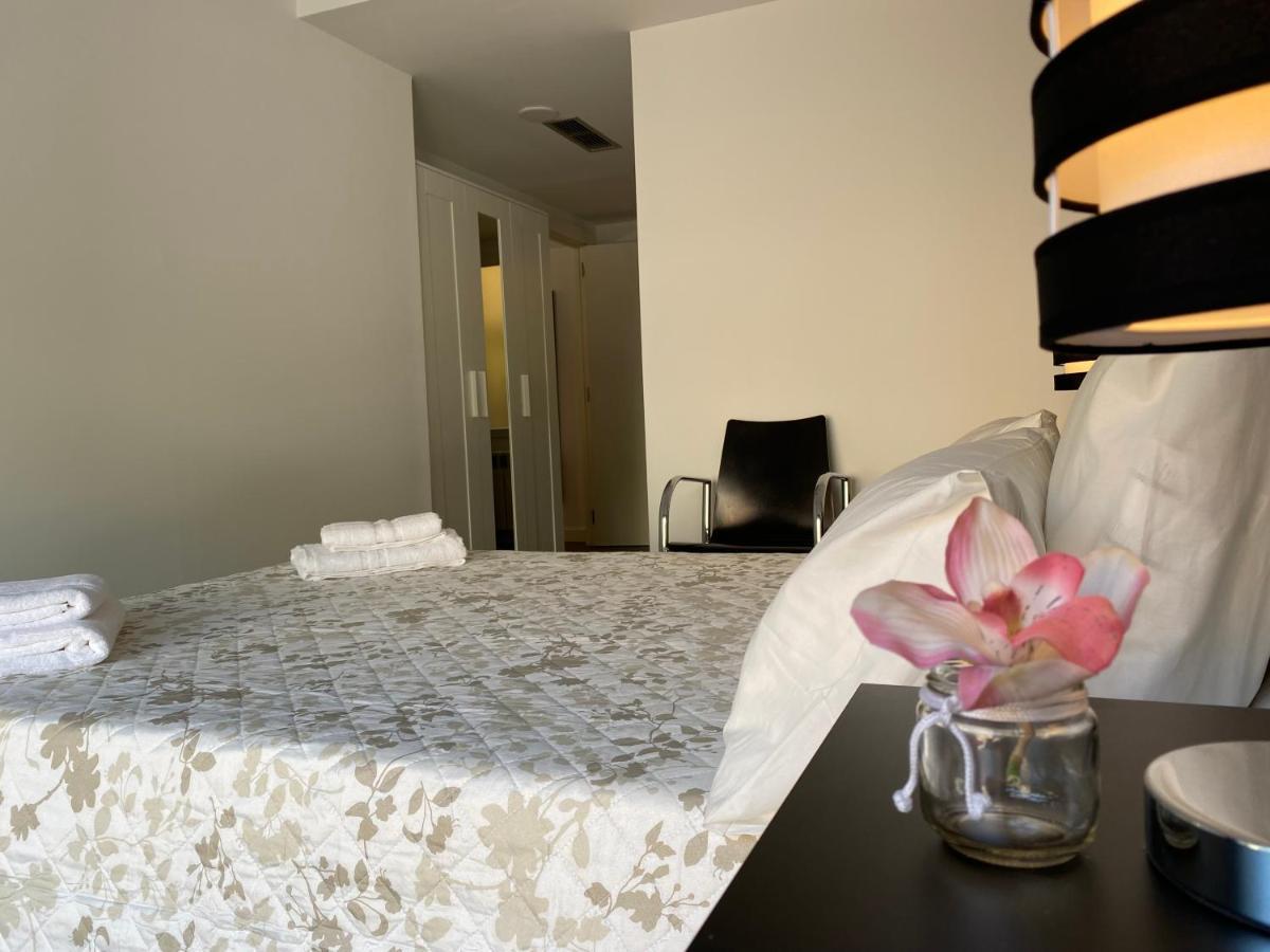 LC Apartamentos César Augusto Saragozza Esterno foto