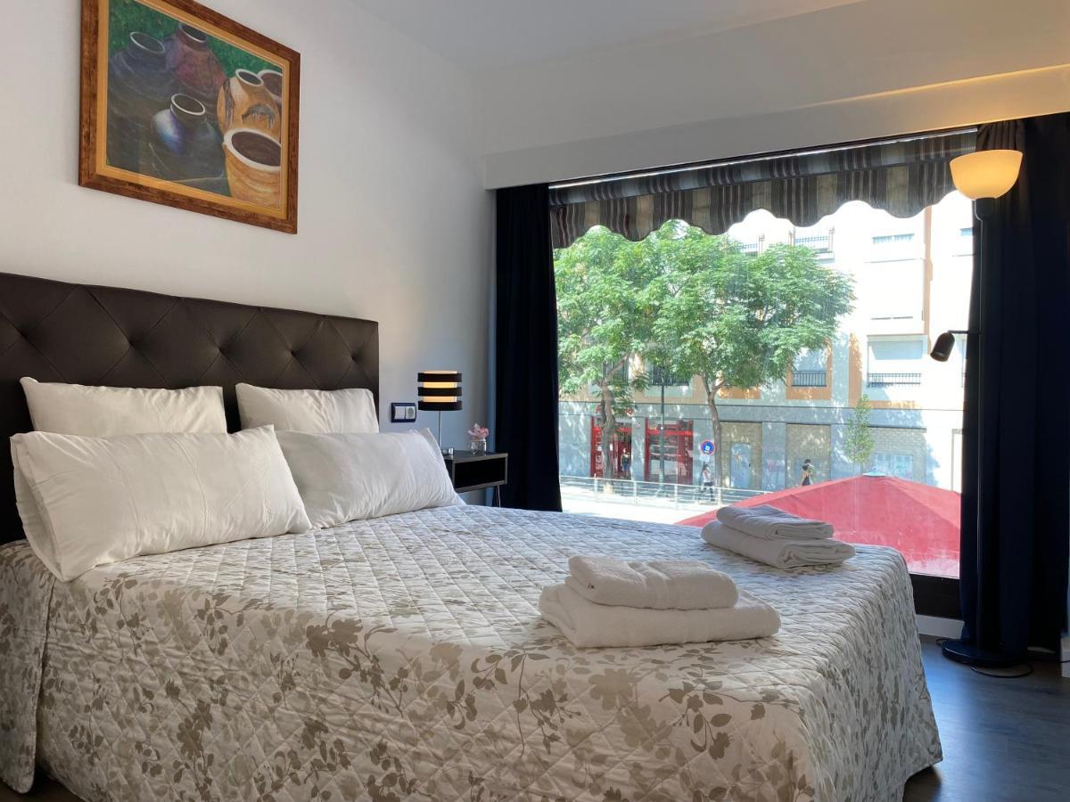 LC Apartamentos César Augusto Saragozza Esterno foto